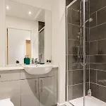 Smart Living - One Beds 公寓 *