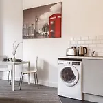 Smart Living - One Beds 아파트 *