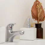 Smart Living - One Beds 브래드퍼드