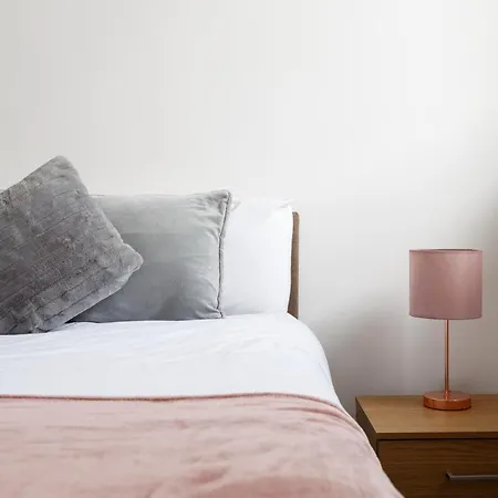 Apartment Smart Living - One Beds Bradford (West Yorkshire)