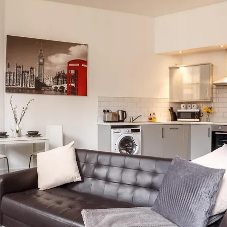 Smart Living - One Beds * Μπράντφορντ