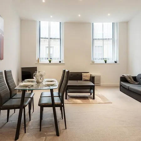 Smart Living - One Beds Μπράντφορντ