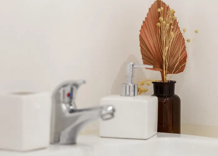 Smart Living - One Beds Bradford (West Yorkshire)