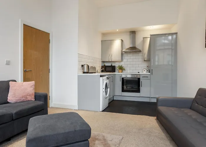 Smart Living - One Beds * Bradford (West Yorkshire)