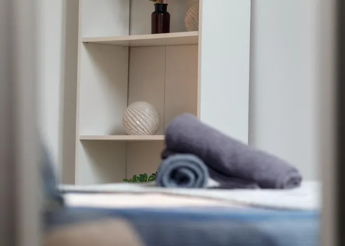 Smart Living - One Beds Bradford (West Yorkshire)